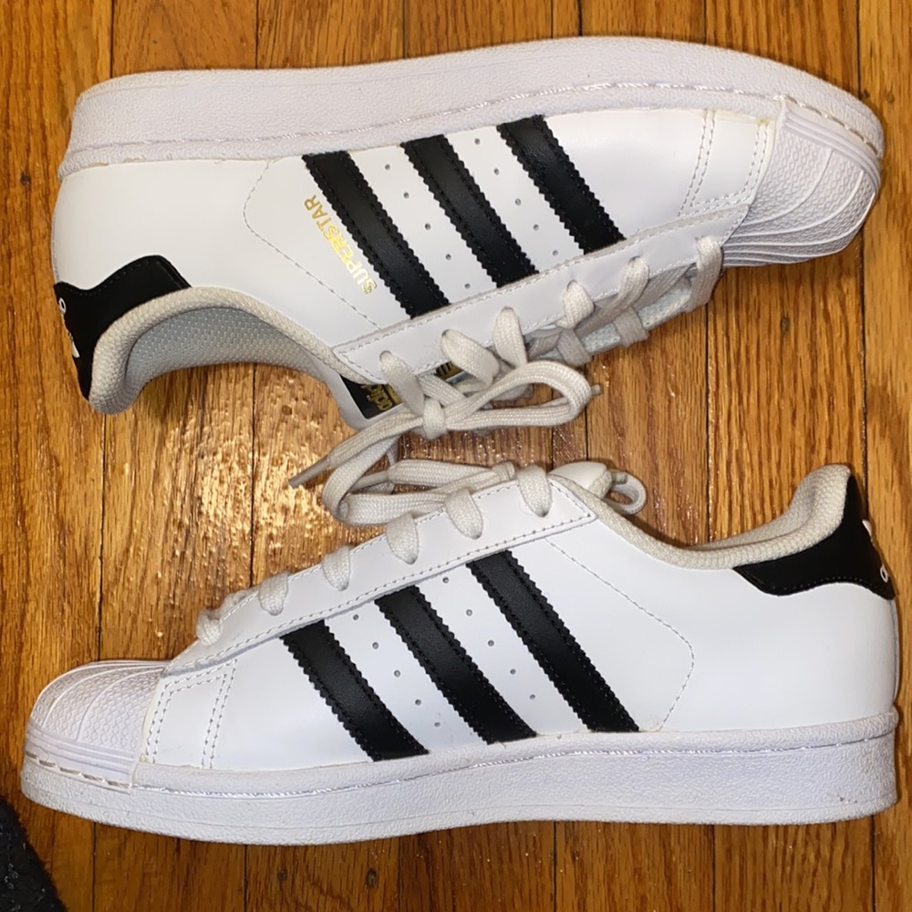 Adidas Superstar